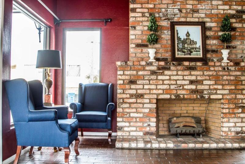 Ramada Bayside Inn & Suites Eureka Eksteriør bilde