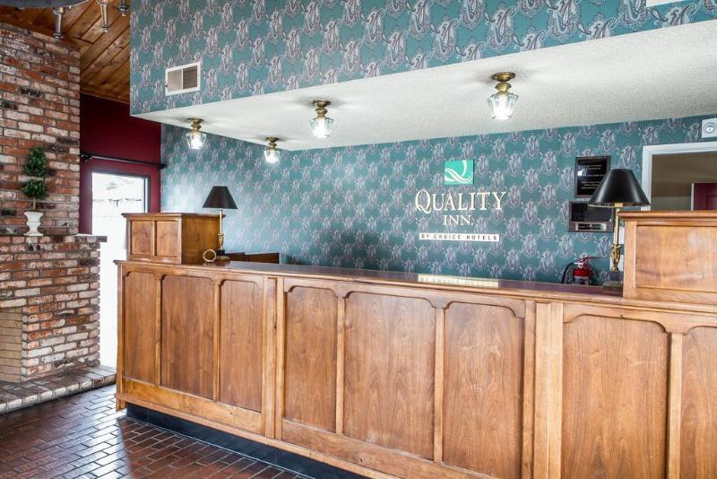 Ramada Bayside Inn & Suites Eureka Eksteriør bilde